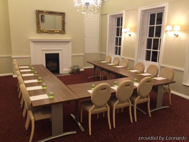 Champneys Henlow Εξωτερικό φωτογραφία