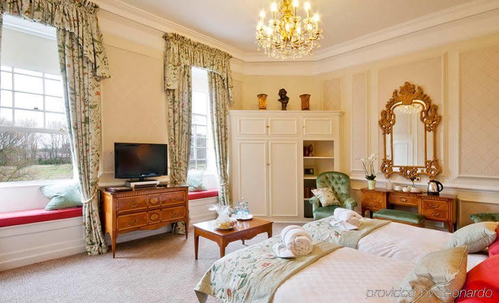 Champneys Henlow Εξωτερικό φωτογραφία